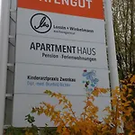 Apartmenthaus Homestay