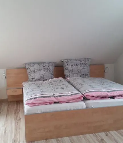 Alloggio in famiglia Apartmenthaus Zwenkau