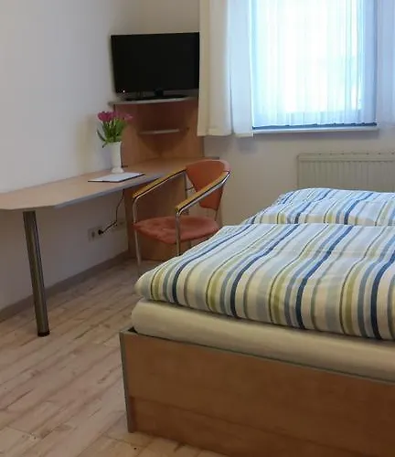 Alloggio in famiglia Apartmenthaus Zwenkau